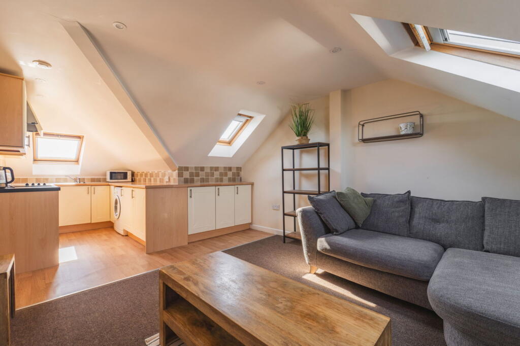 Main image of property: Stour Road, Christchurch, BH23 1JP