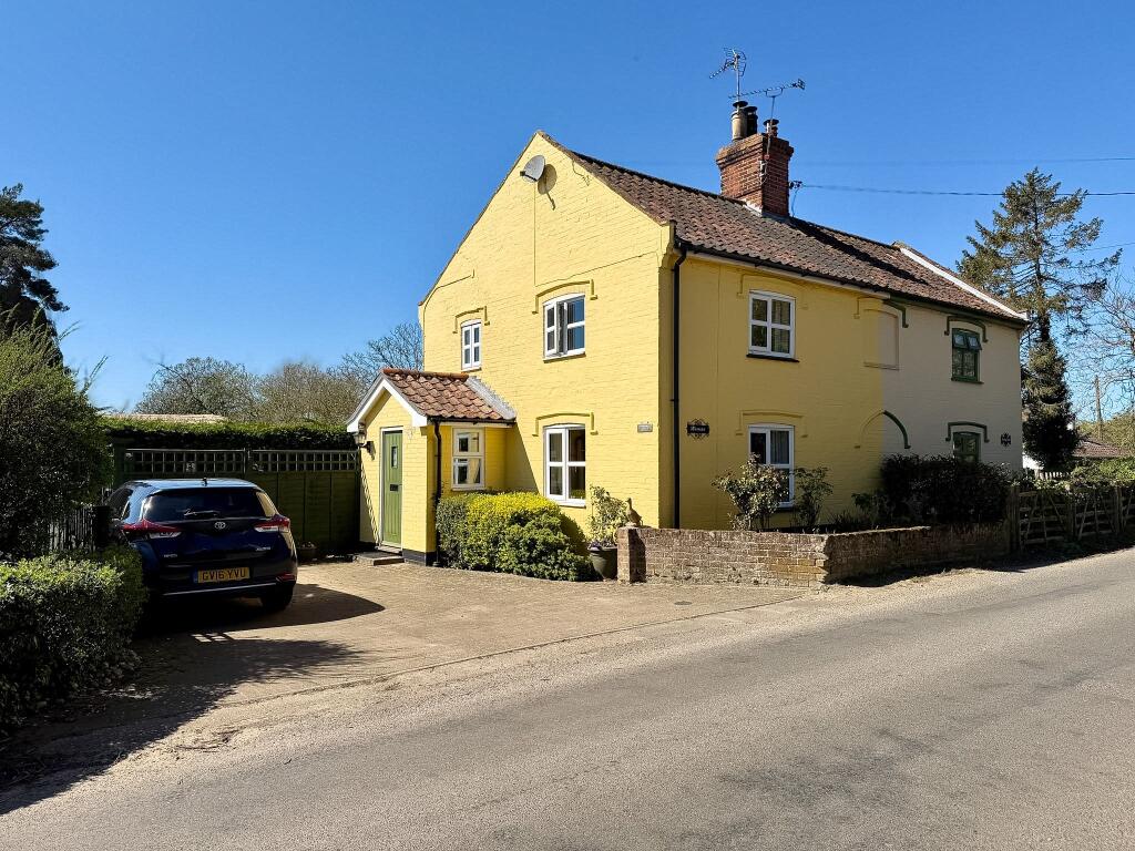 Main image of property: The Street, Easton, Woodbridge