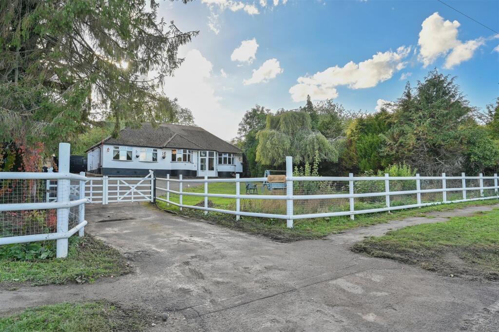 Main image of property: Mancroft Road, Aley Green, Luton