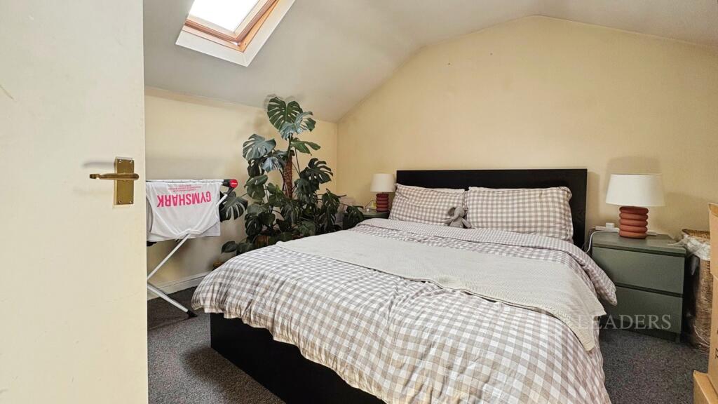 Apartment in Worcester - View 2