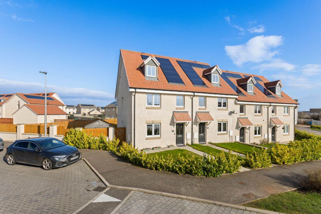 Main image of property: 15 Bonaille Drive, Bilston, EH25 9AJ