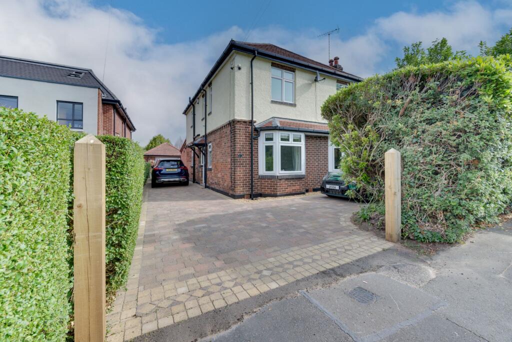 Main image of property: Chelford Road, Macclesfield, SK10