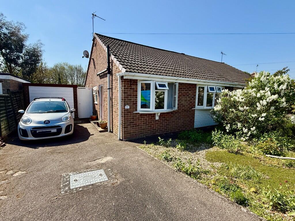 Main image of property: Nene Drive, Oadby, Leicester, LE2