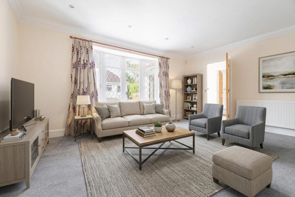 House in East Suffolk, Lowestoft - More