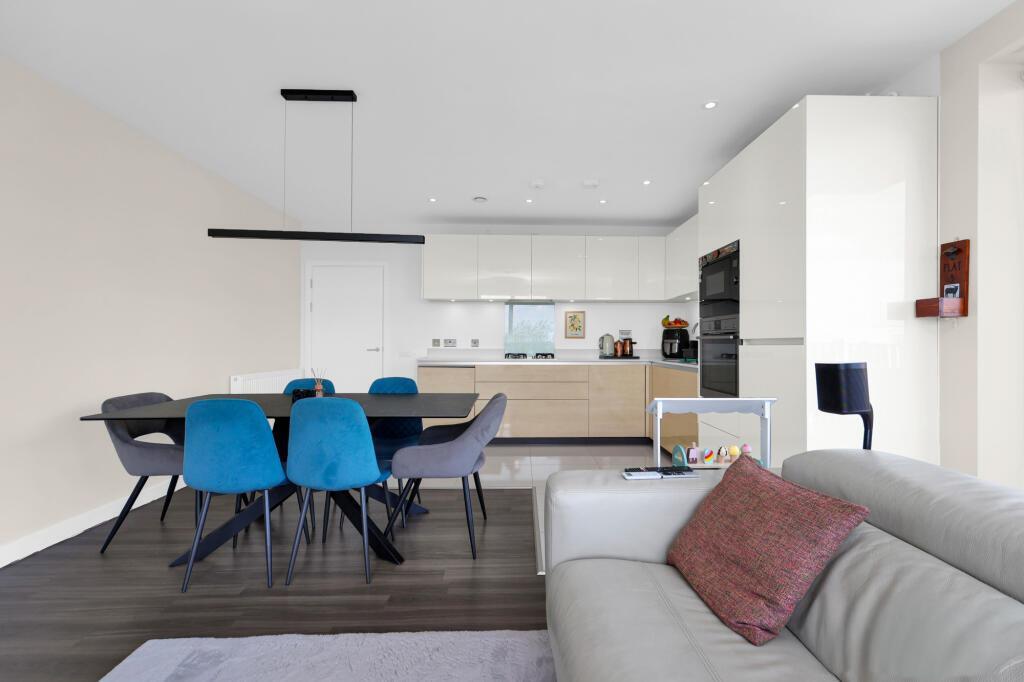 Apartment in London - View 4