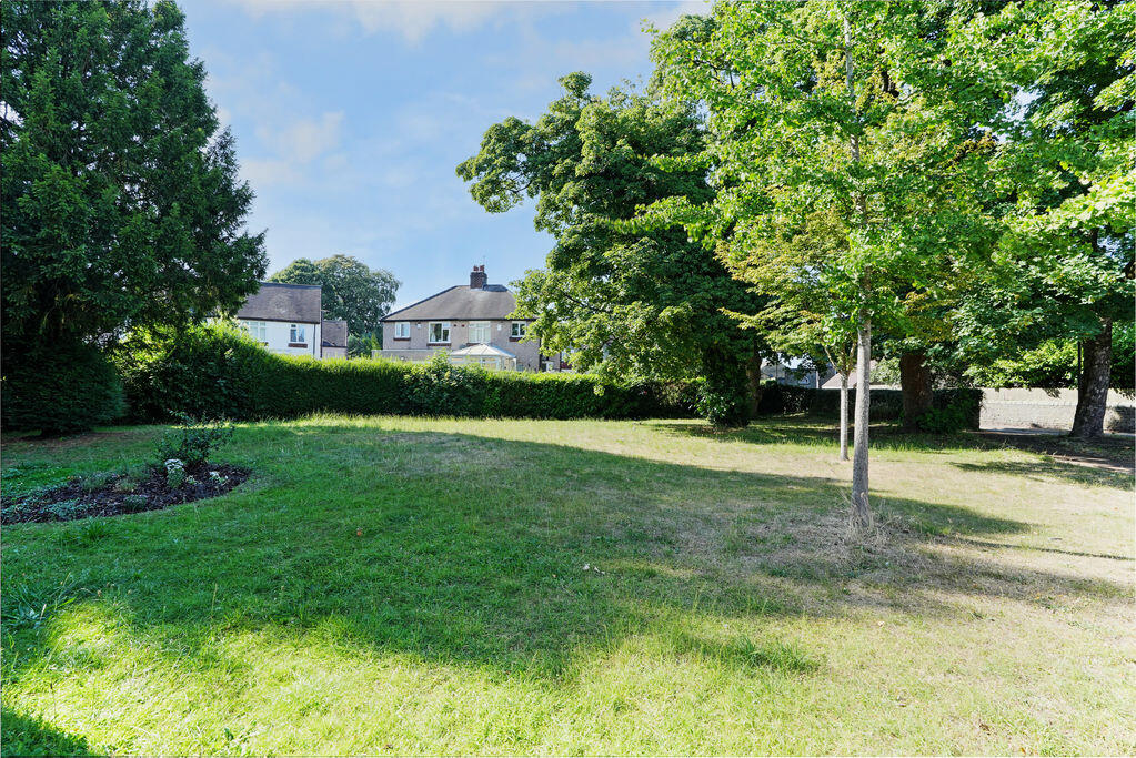 Apartment in Sheffield, South Yorkshire - View 4