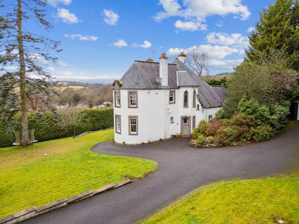 Main image of property: 5 Upper Glen Road, Bridge of Allan, Stirling, Stirlingshire, FK9 4PX