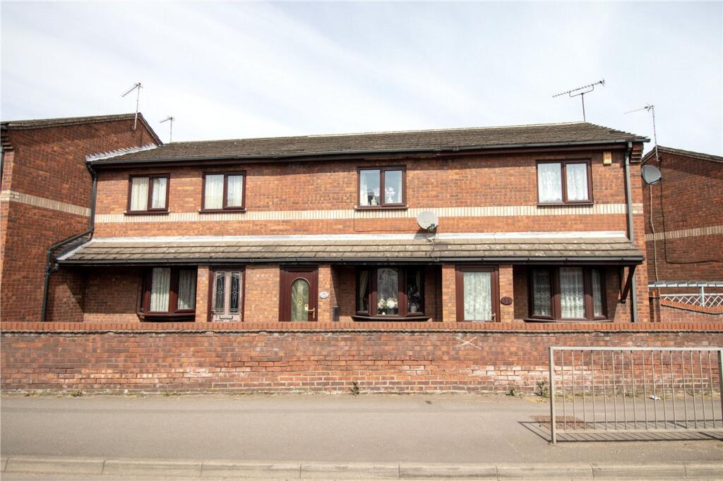 2-bed house on Bridge Road, Gainsborough, DN21, £92,000