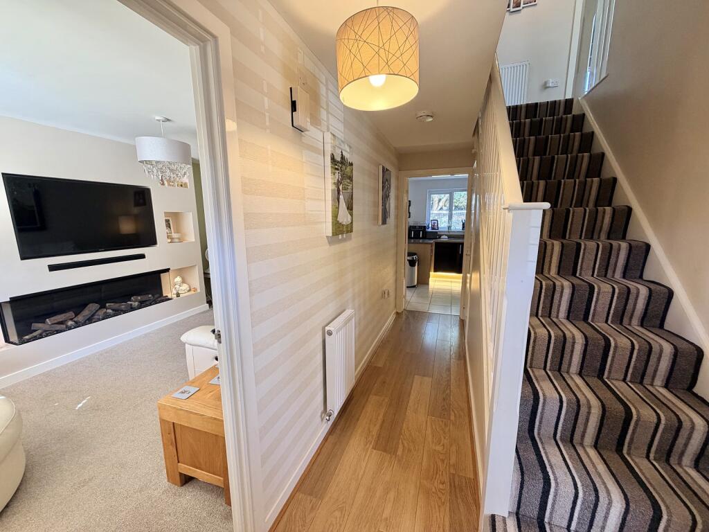 House in Blaby, Countesthorpe - View 4