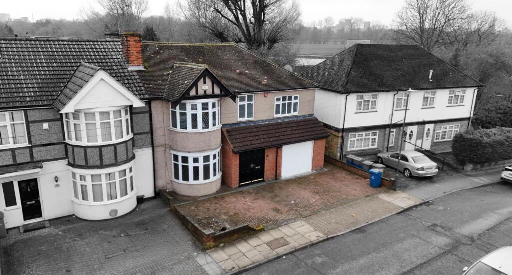 Main image of property: Prestwood Avenue, Harrow, HA3