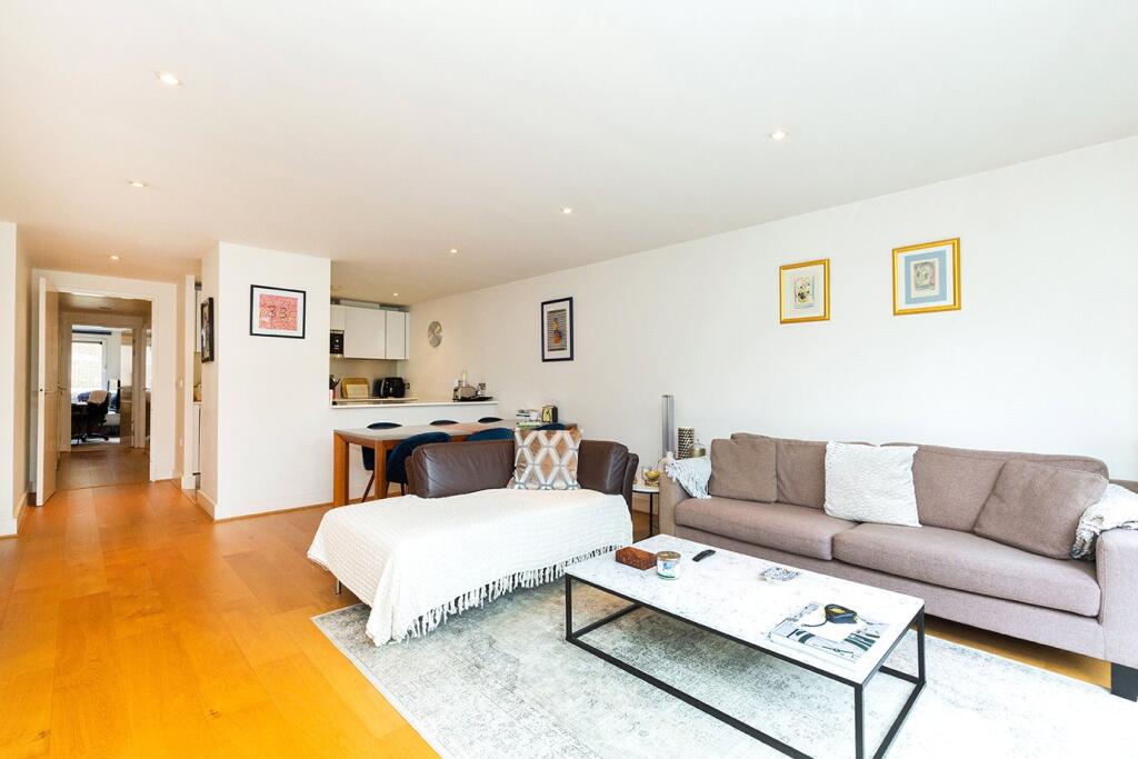 Main image of property: Graham Street, London, N1