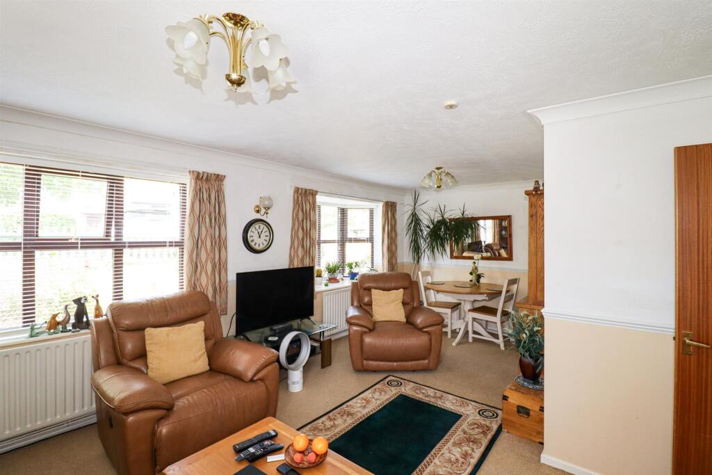 House in Bexhill-on-Sea, Glyne Gap - View 4