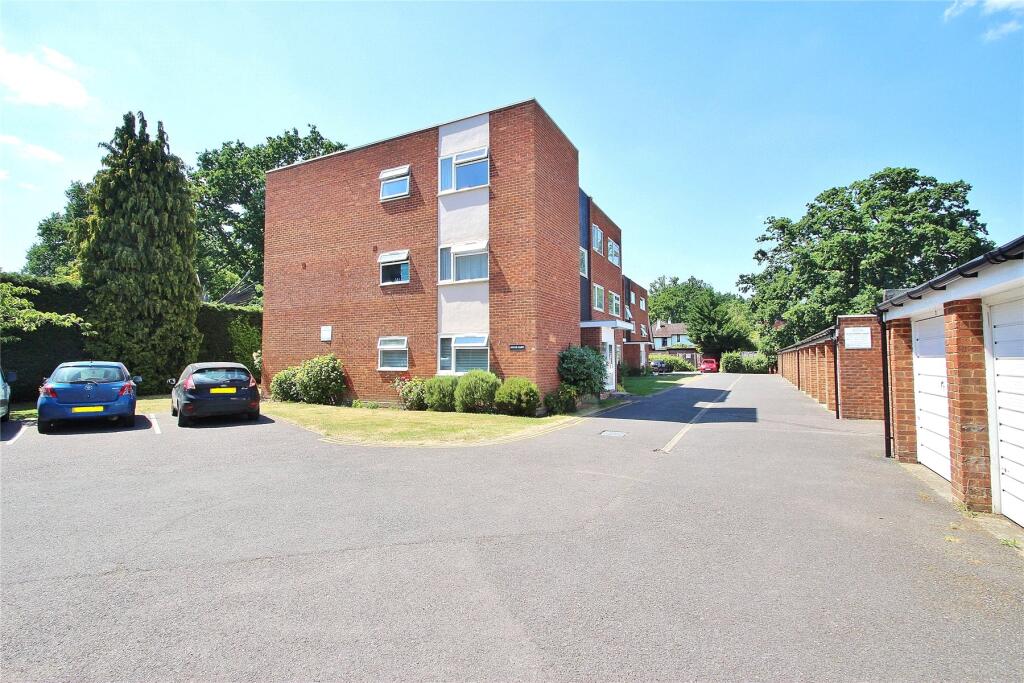 Main image of property: Alwyne Court, Horsell, Surrey, GU21