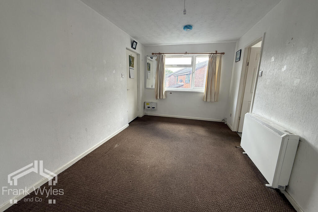 Cottam Close, Lytham St. Annes, Lancashire photo 3