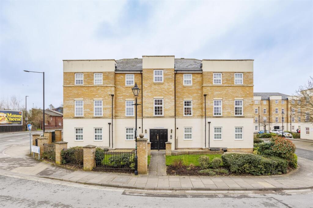 Main image of property: Phoenix Boulevard, York