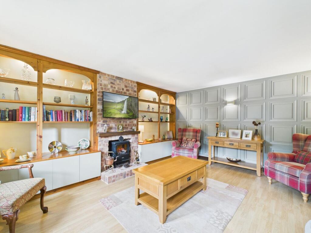 House in Telford, Stirchley and Brookside - More
