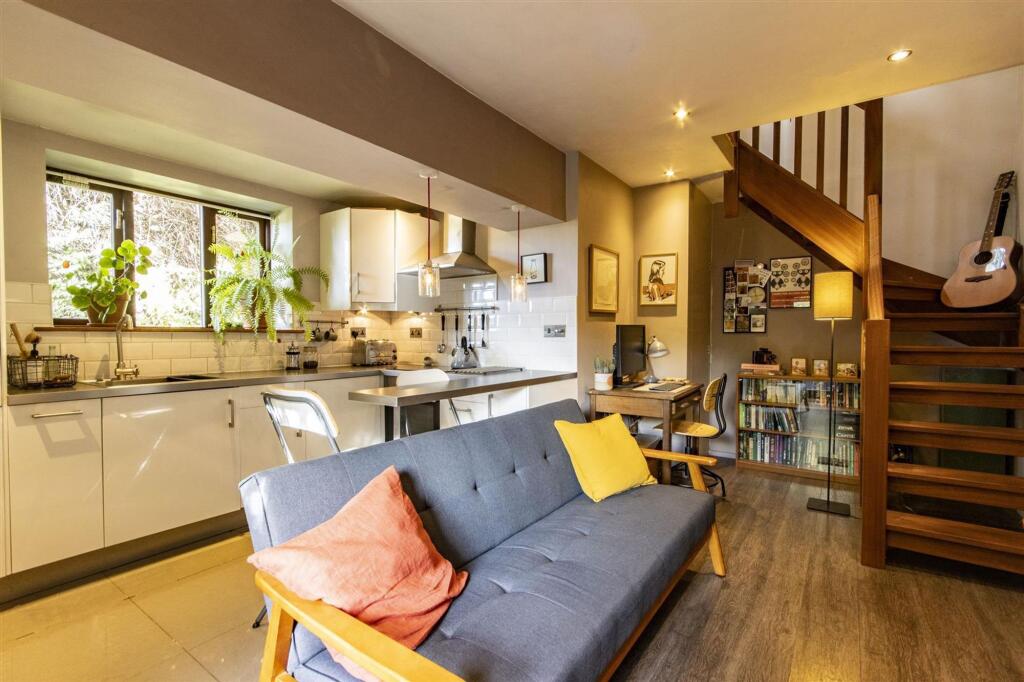 House in Sheffield - View 2
