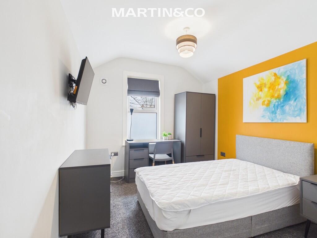 Main image of property: Shaftesbury Road, Tilehurst