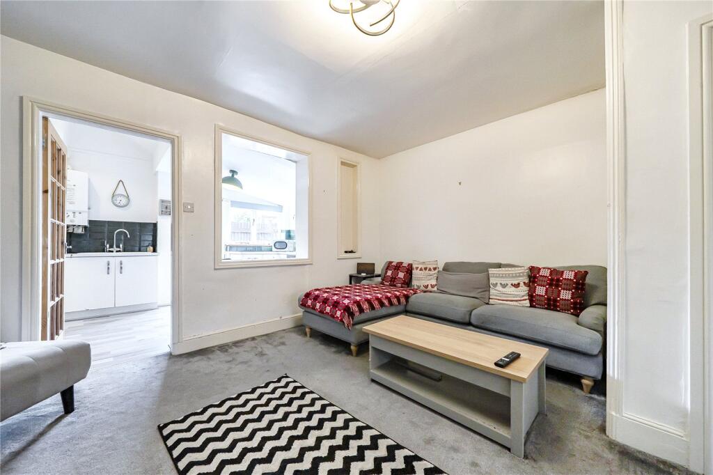 House in Craven Arms, Shropshire - More