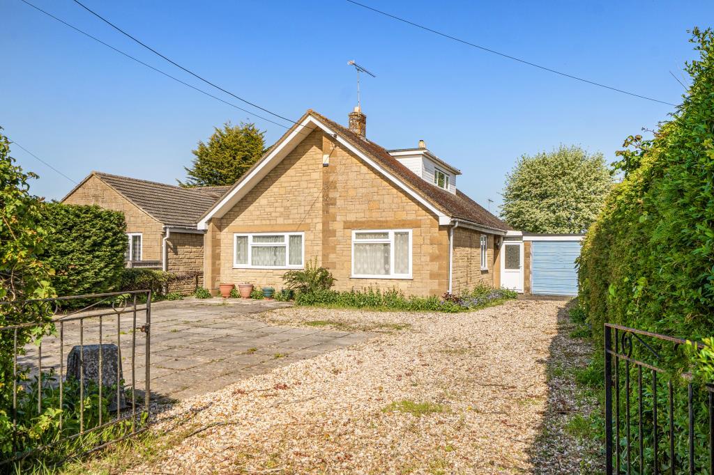 Main image of property: Black Bourton Road, Carterton,  Oxfordshire, OX18