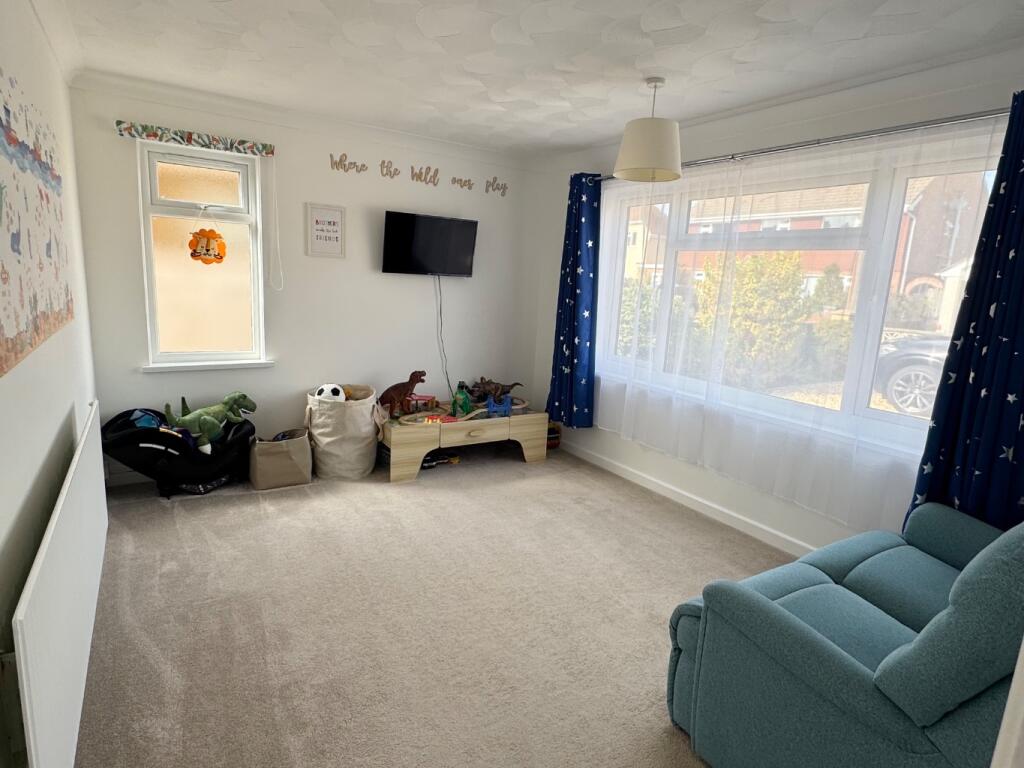 House in New Forest, Fawley - View 5