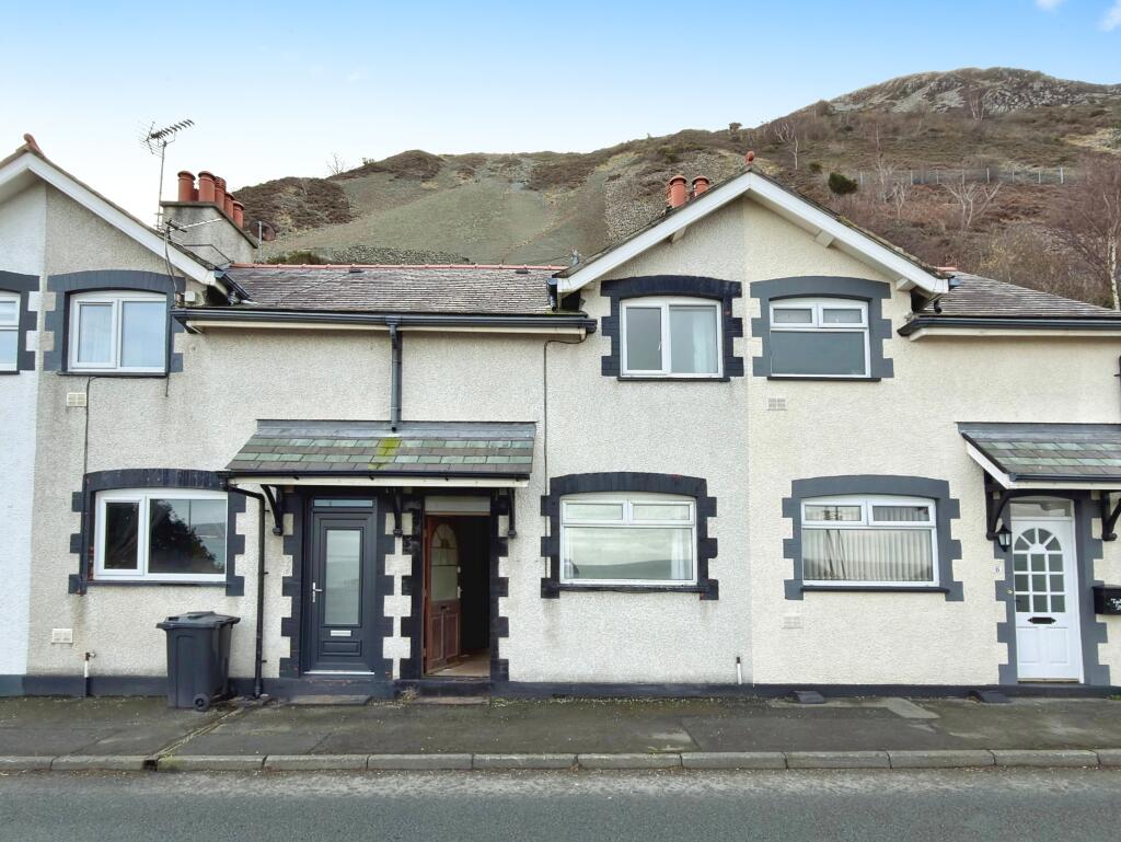 Main image of property: No. 5 Victoria Terrace, Penmaenmawr, Conwy LL34 6NN