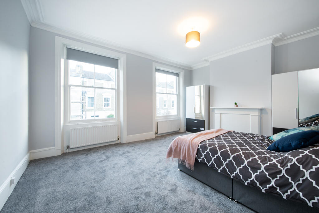 Main image of property: 7 BURNLEY ROAD