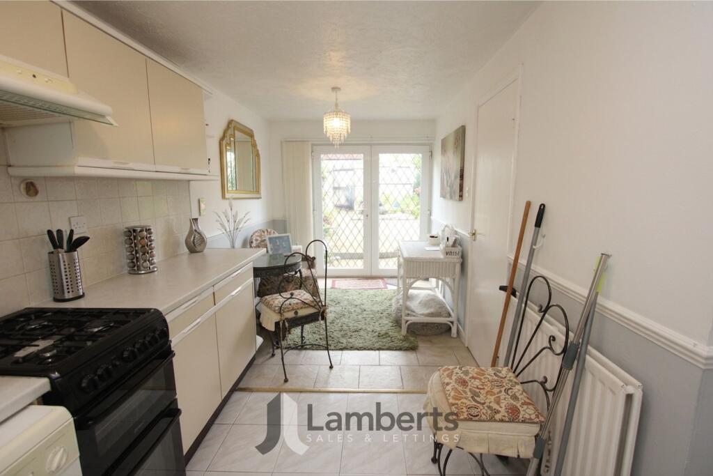 House in Redditch, Worcestershire - View 2