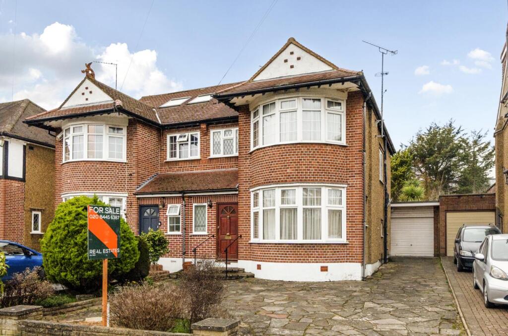 Main image of property: Lynton Mead, Totteridge