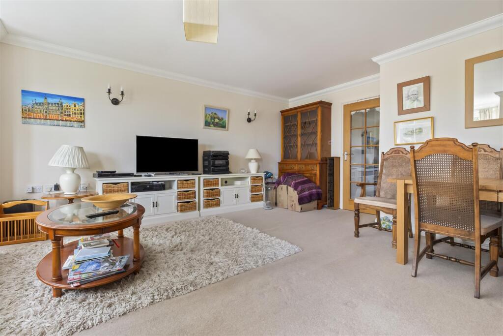 Sea Lane, East Preston photo 3