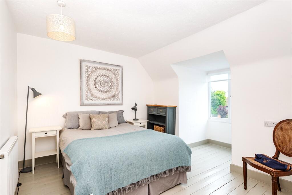 House in Brighton - View 4