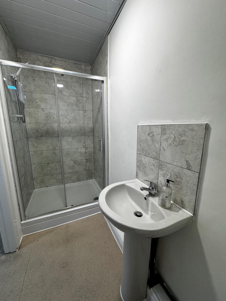 Shipley, BD18 photo 5