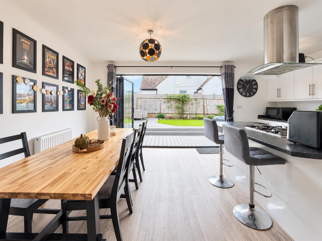 House in Torquay - View 2