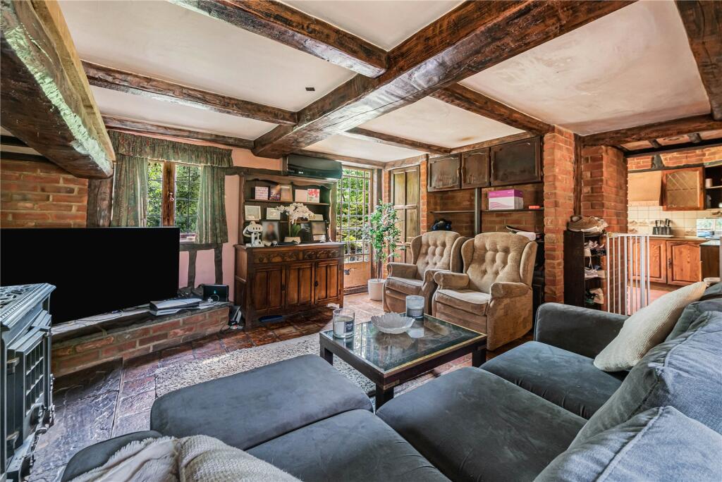 Woolborough Lane, Outwood, Redhill, Surrey, RH1 - View 4