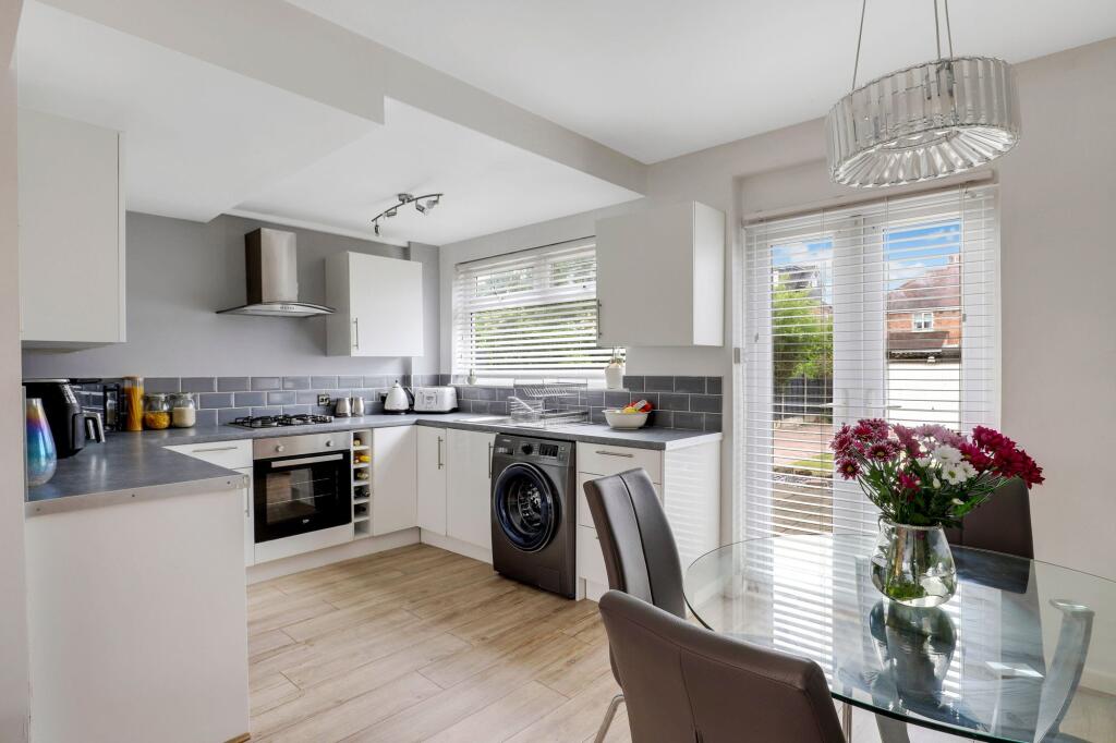 House in Nottingham, Woodthorpe - View 4