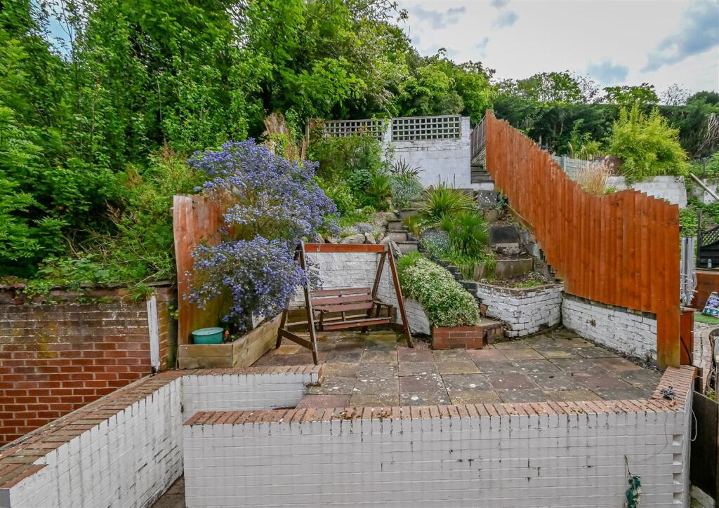 House in Bridgnorth, Low Town, Oldbury - View 2
