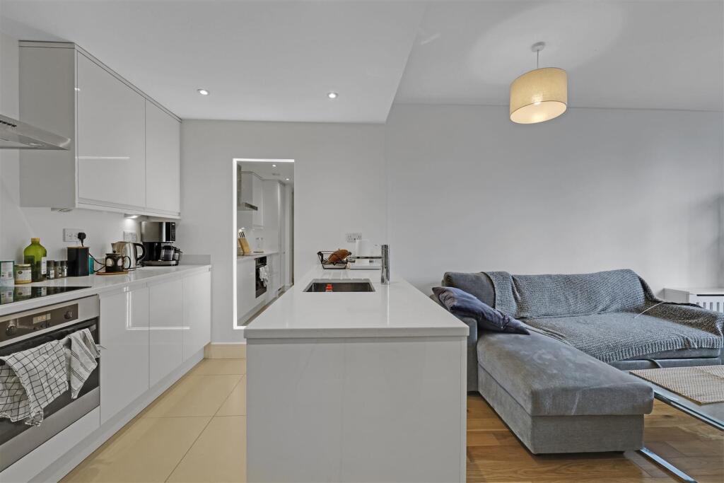 Main image of property: Grove End Gardens, Grove End Road, London