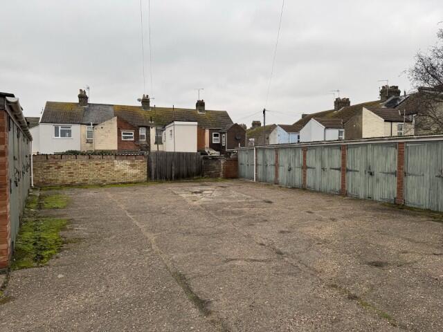Garages rear of 82-86 Burnt Lane, Gorleston, Great Yarmouth, Norfolk NR31 0PG - View 4