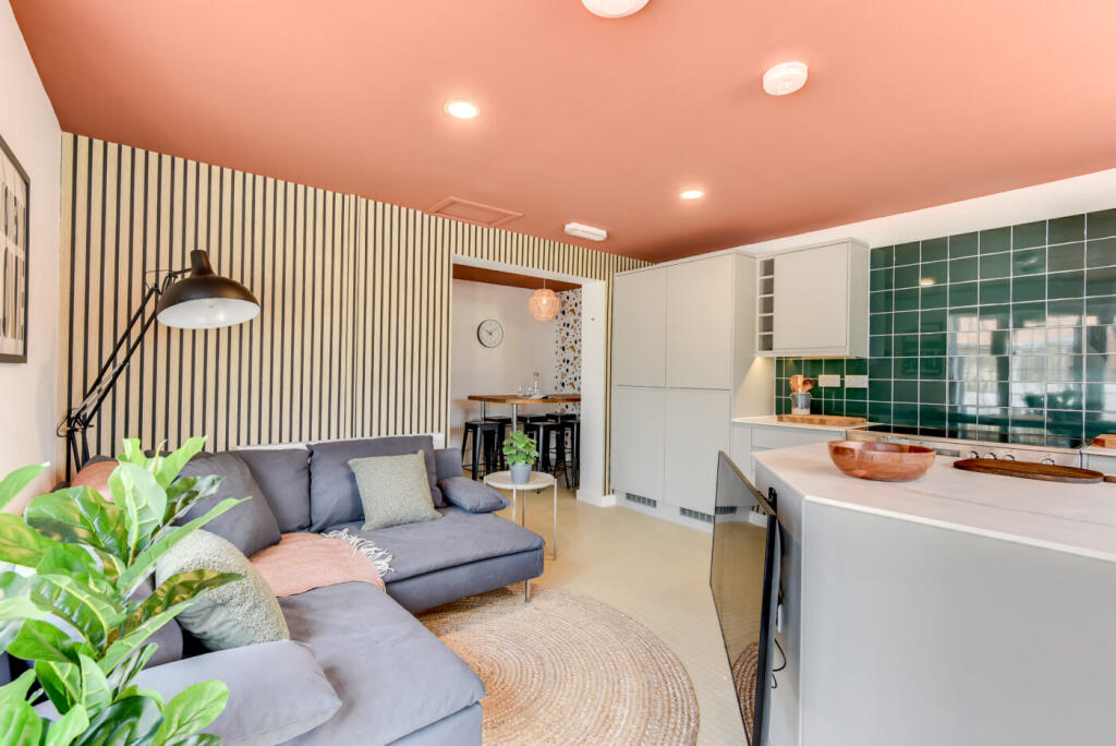 1 bedroom house share for rent