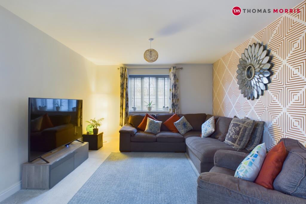 Haynes Close, Sawtry, Huntingdon, PE28 photo 3