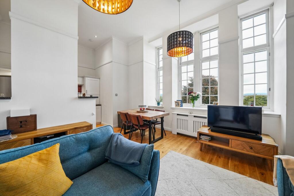 Apartment in Glasgow - View 3