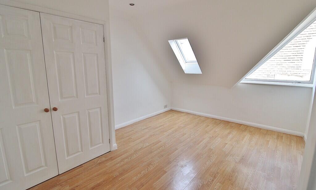 Apartment in Havant, Waterlooville - View 5