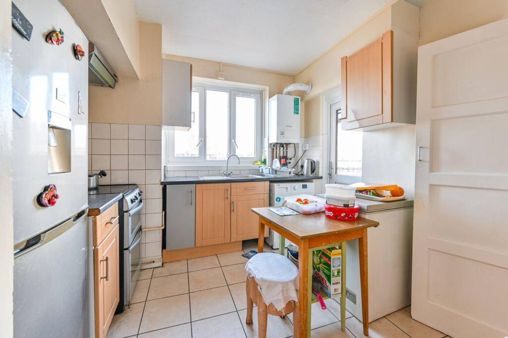Main image of property: Green Lanes, N4, Finsbury Park, London, N4