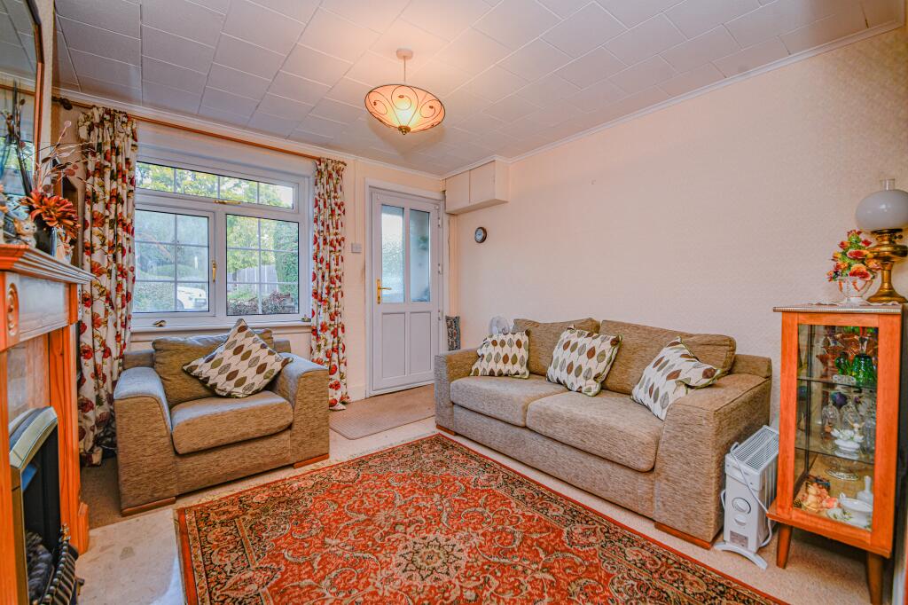 House in Eastleigh, Broom Hill, Allbrook - View 3