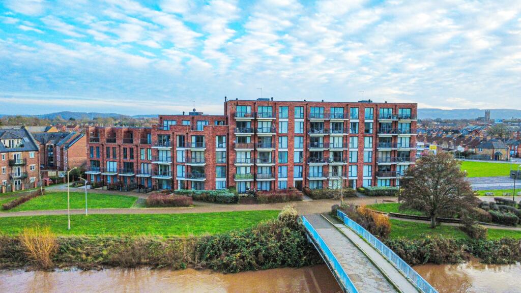 Main image of property: Waters Edge, Youngman Place, Taunton, Somerset - NO CHAIN!