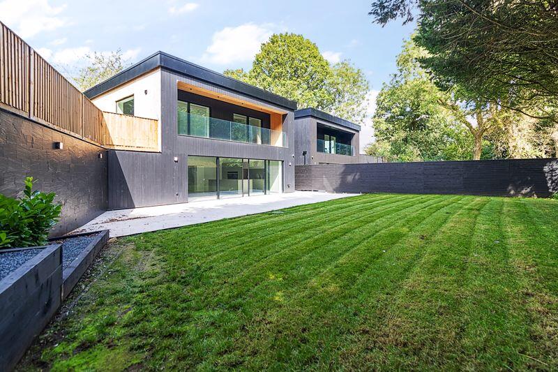 Main image of property: Fairydell Close, Kings Langley