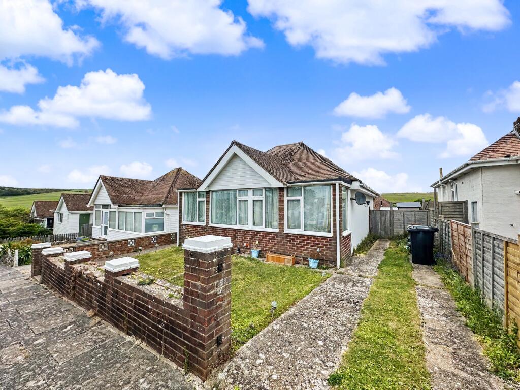 2-bed detached on Stanmer Avenue, Saltdean, BN2 8QL, £369,999