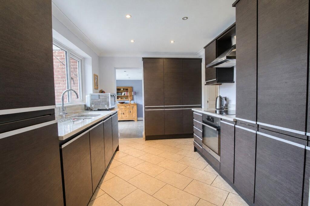 House in Stockton-on-Tees - More
