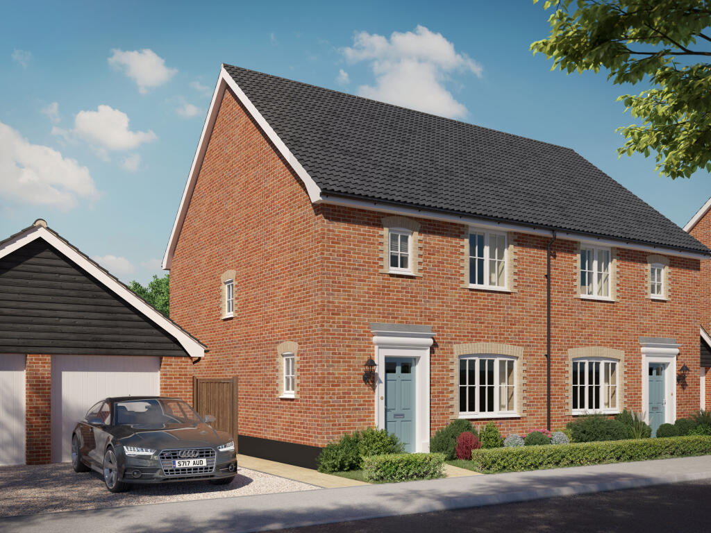 3-bed terraced on Queen Elizabeth Way,
Bramford,
Ipswich,
IP8 4GA, £320,000