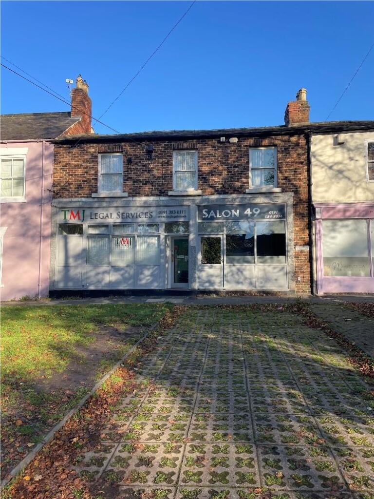 Main image of property: Gilesgate, Durham